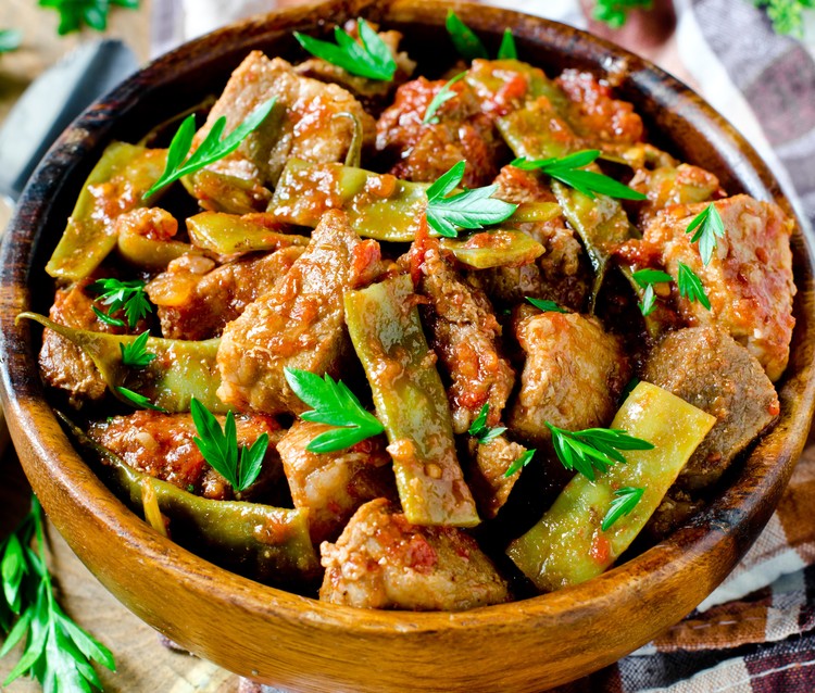 ARLEQUIN | Classic cuisin with regional and local flavours  - Loubyeh Bil Lahmeh